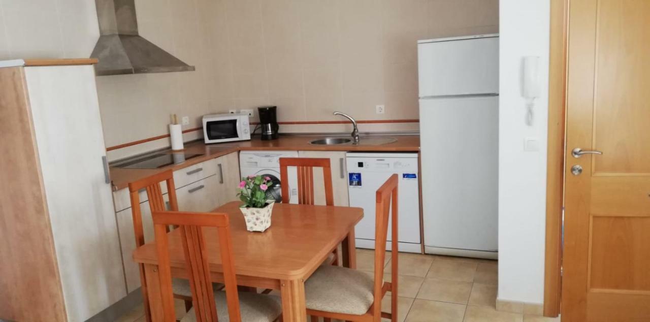 Apartamento Casco Historico Conil De La Fra. 5 Mins De La Playa. Apartment Конил-де-ла-Фронтера Екстериор снимка