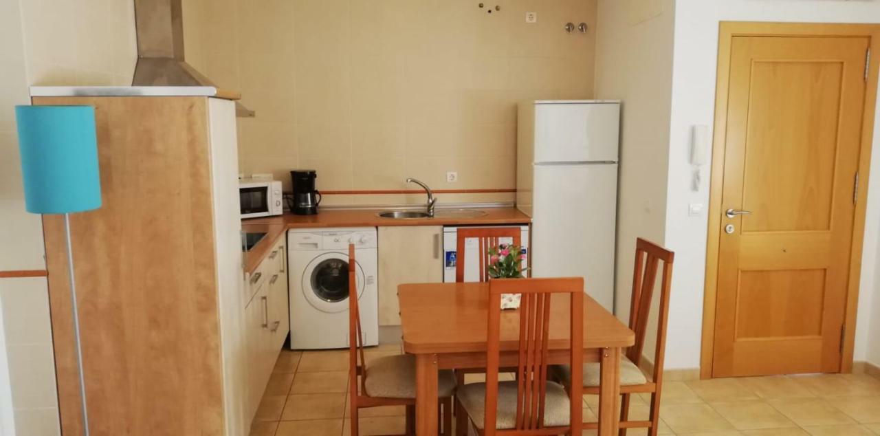 Apartamento Casco Historico Conil De La Fra. 5 Mins De La Playa. Apartment Конил-де-ла-Фронтера Екстериор снимка